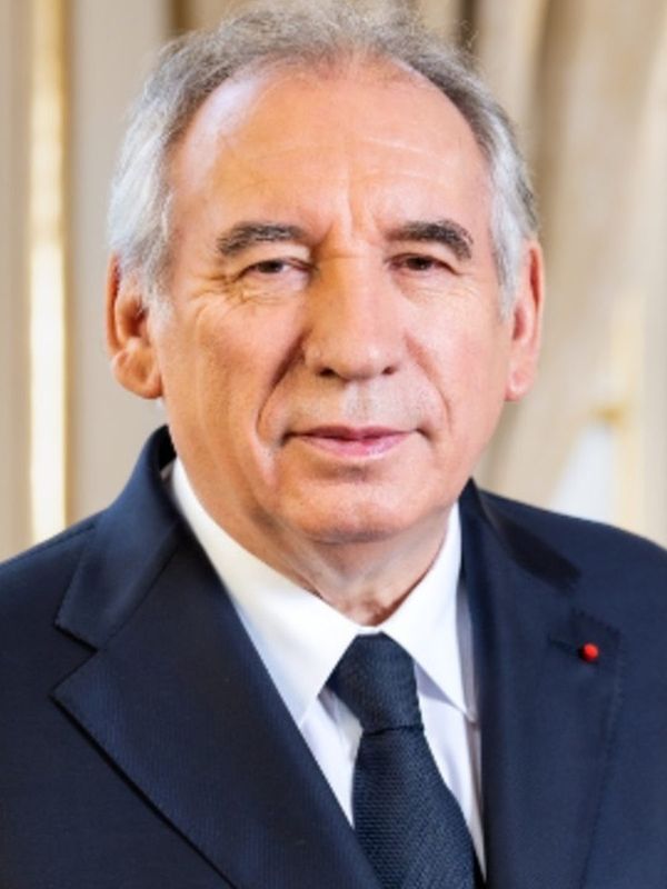 Portrait de François Bayrou